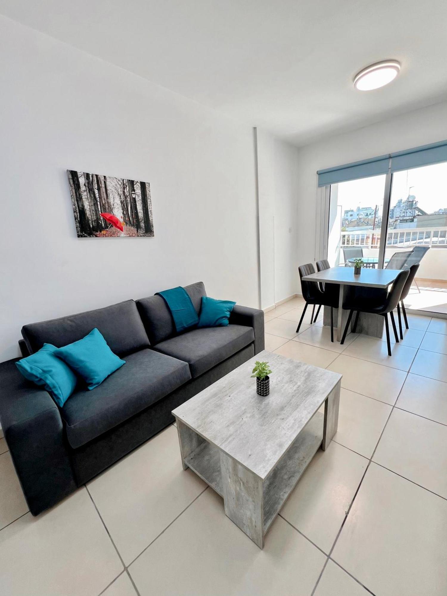 Georgiou 202 Apartment Ларнака Екстериор снимка